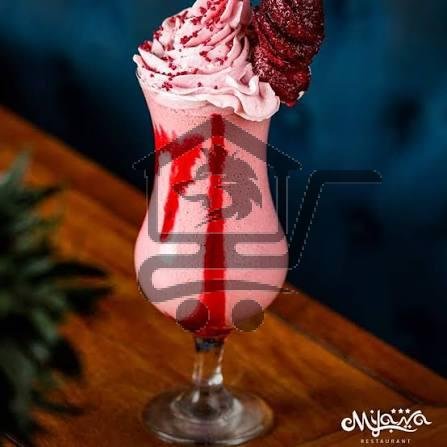 ميلك شيك فريز