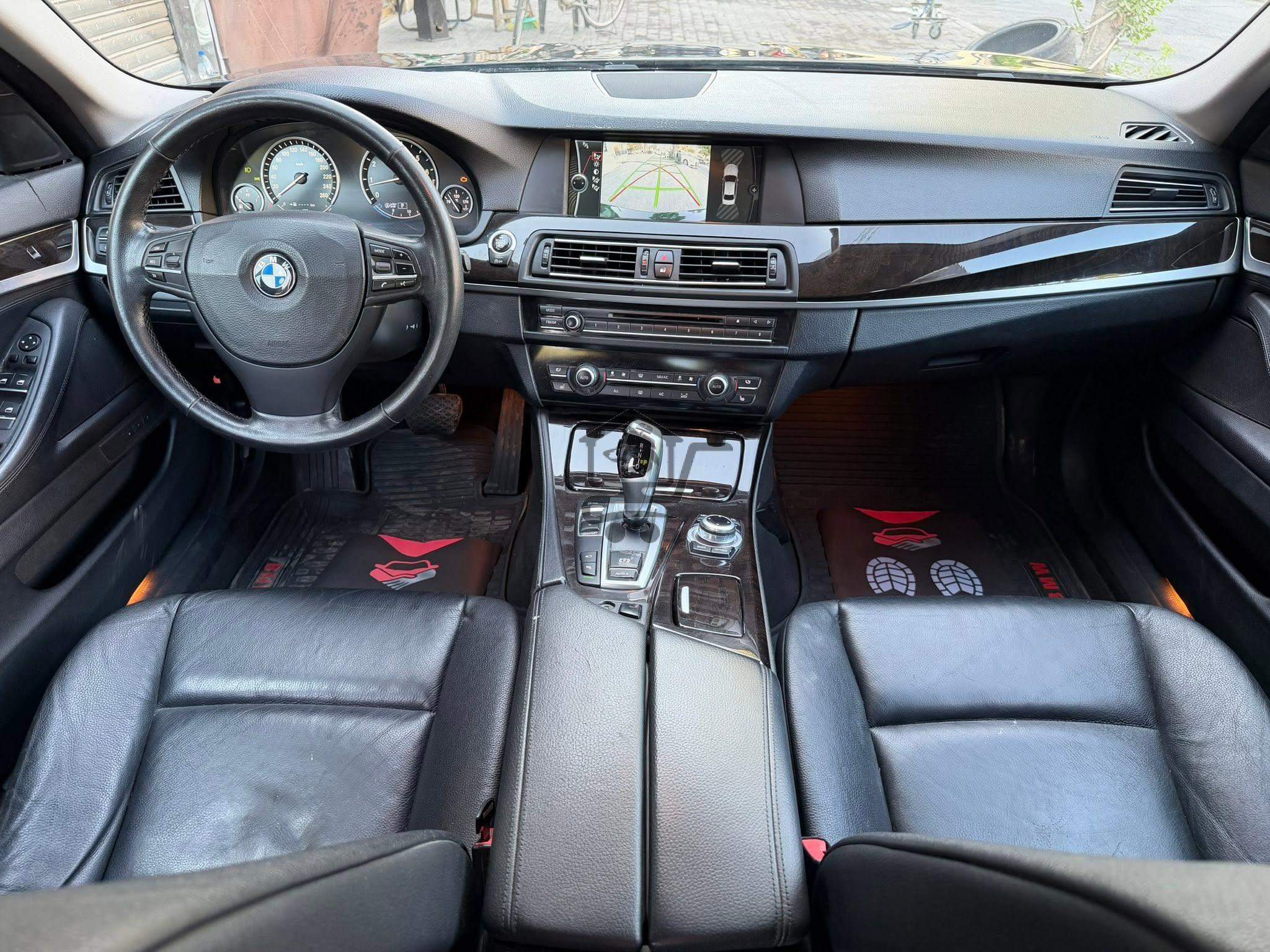 BMW 528i 2013 - الصورة 8