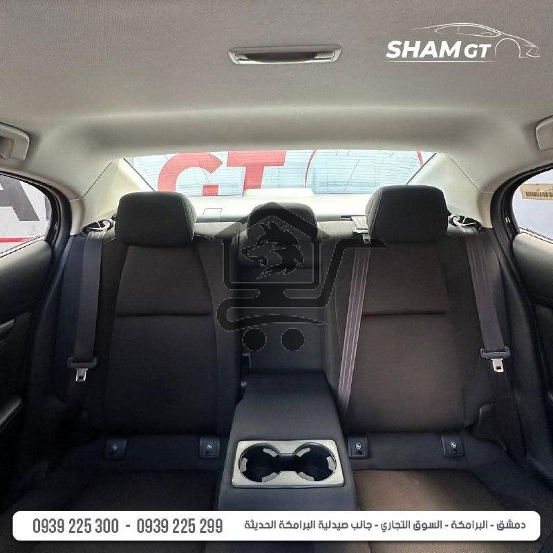 Mazda Zoom 3 - الصورة 10