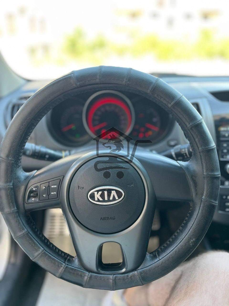 Kia Forte 2010 - الصورة 9