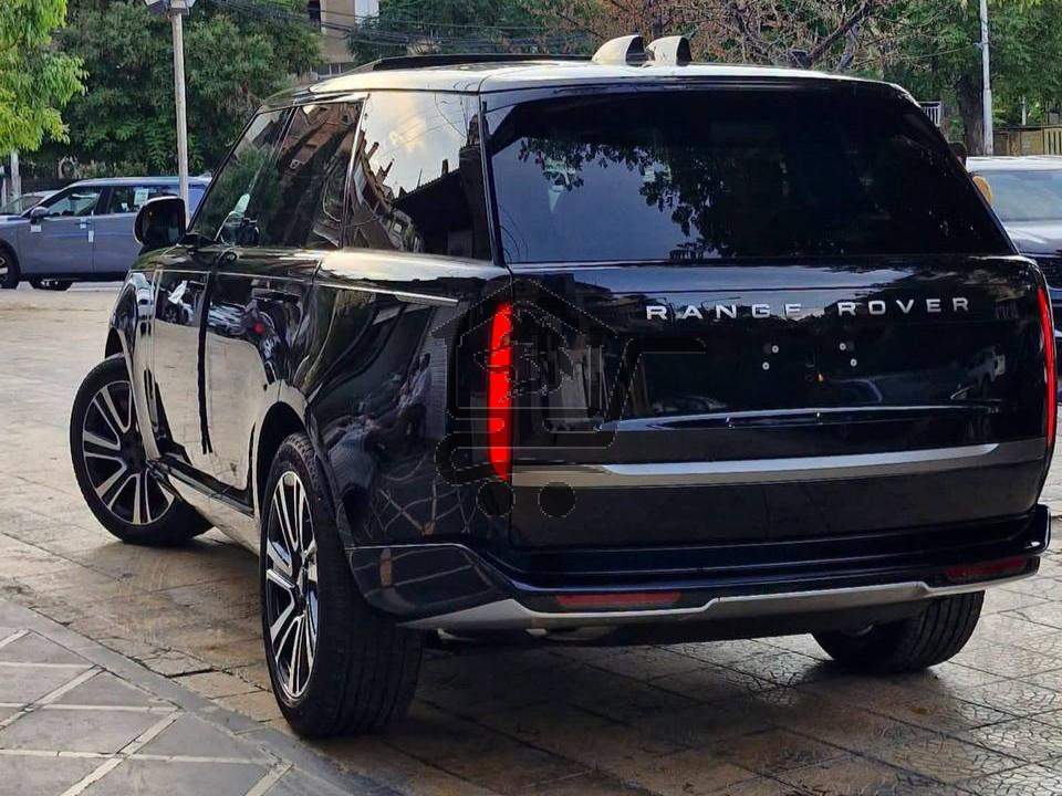 Range Rover Vogue 2026 - الصورة 2