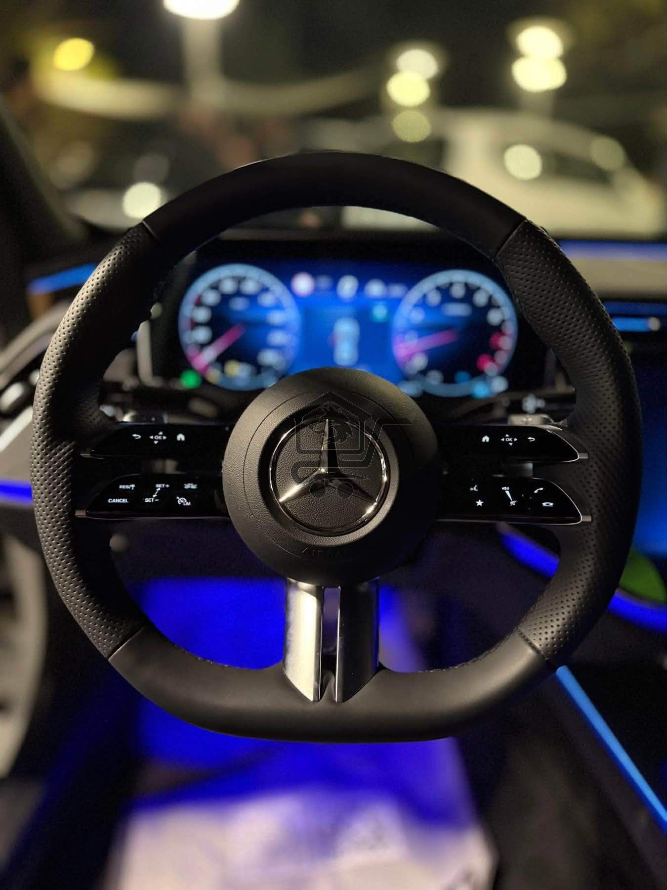 Mercedes E200 AMG 2026 - الصورة 7