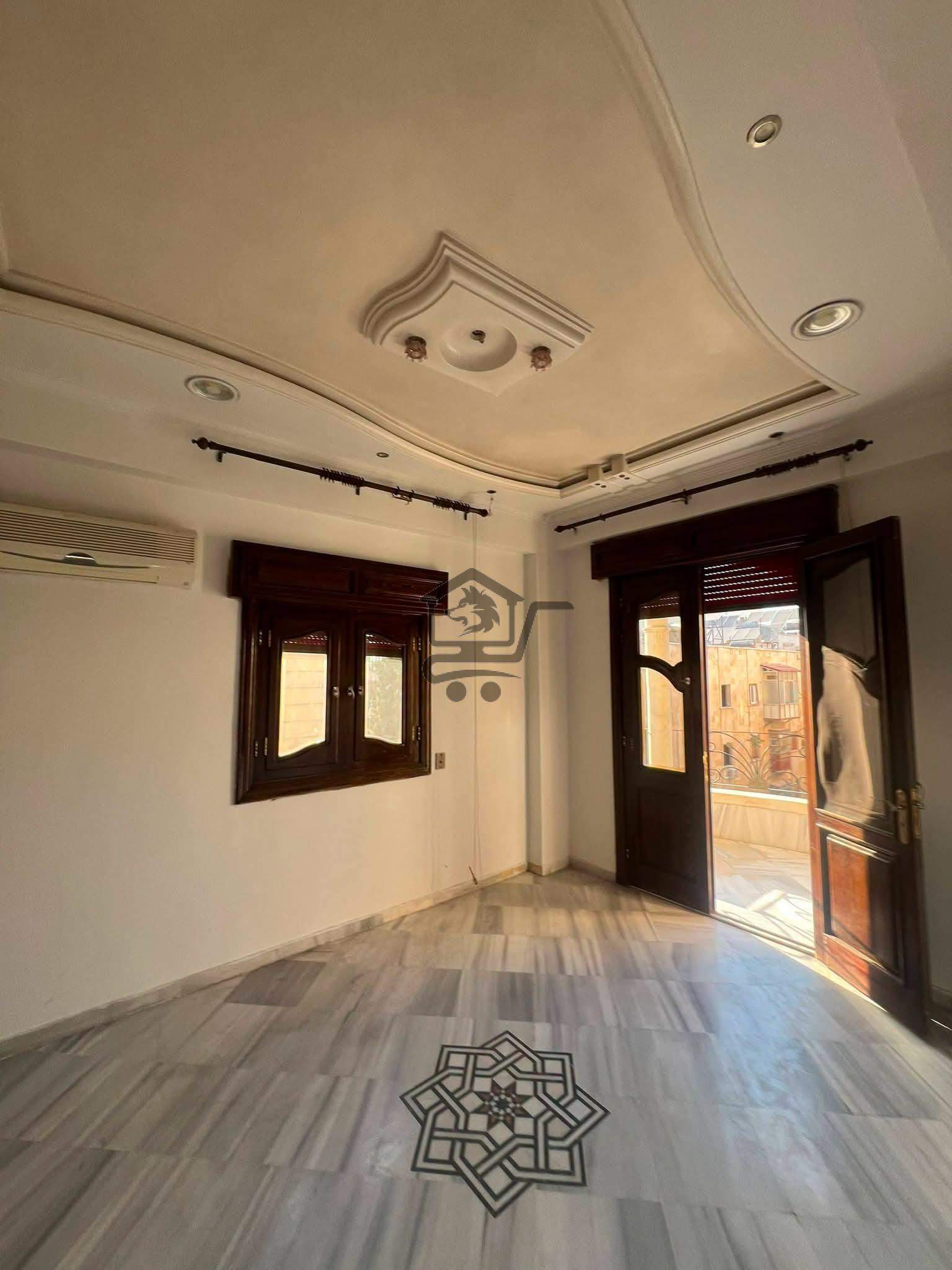 منزل مميز - الصورة 1