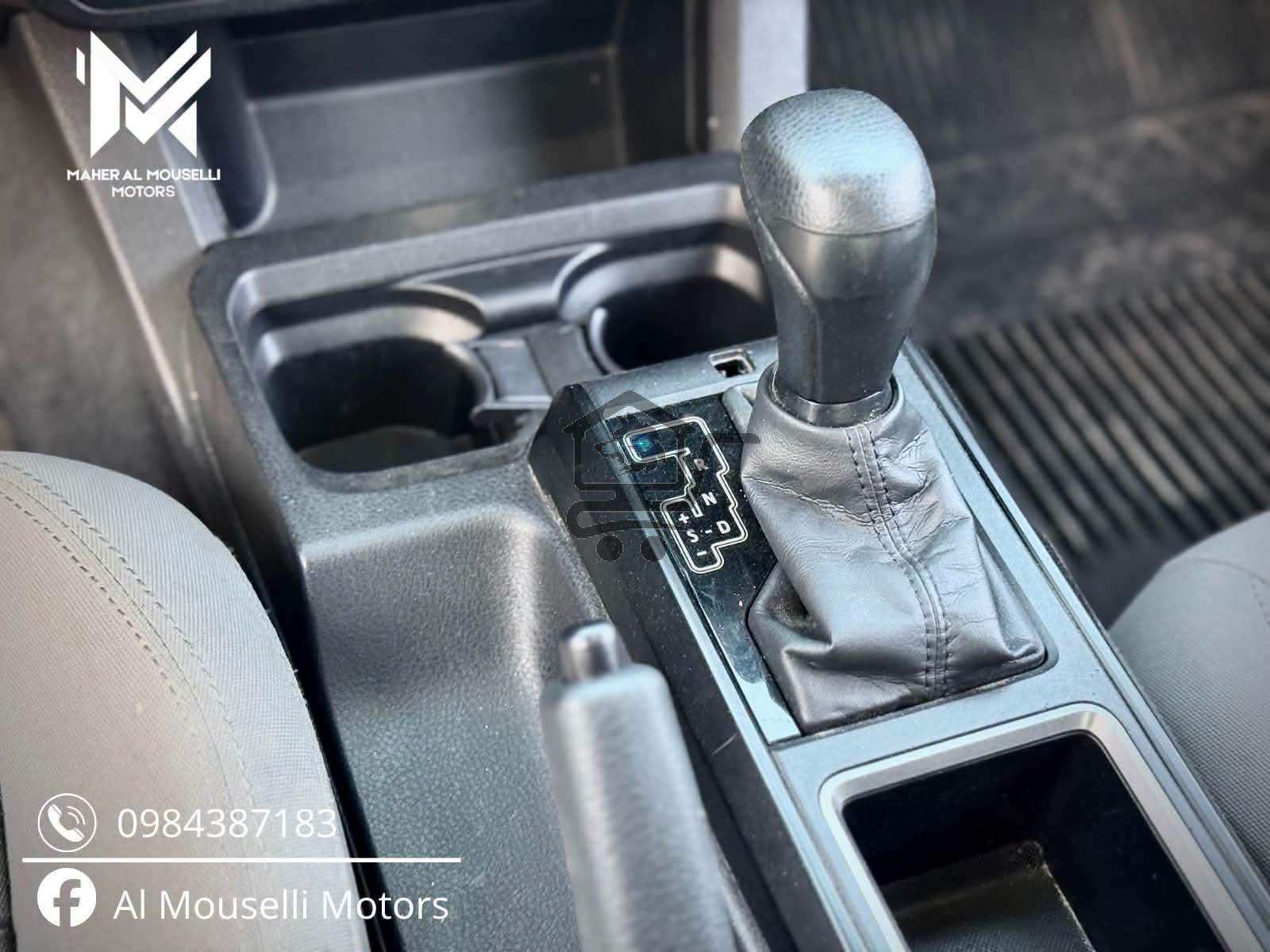 Toyota Tacoma - الصورة 5