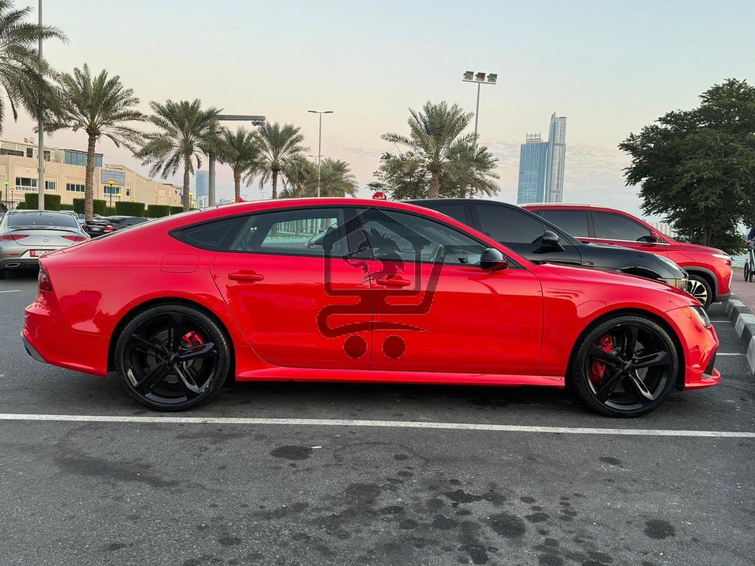 اودي - Audi RS7 - الصورة 26